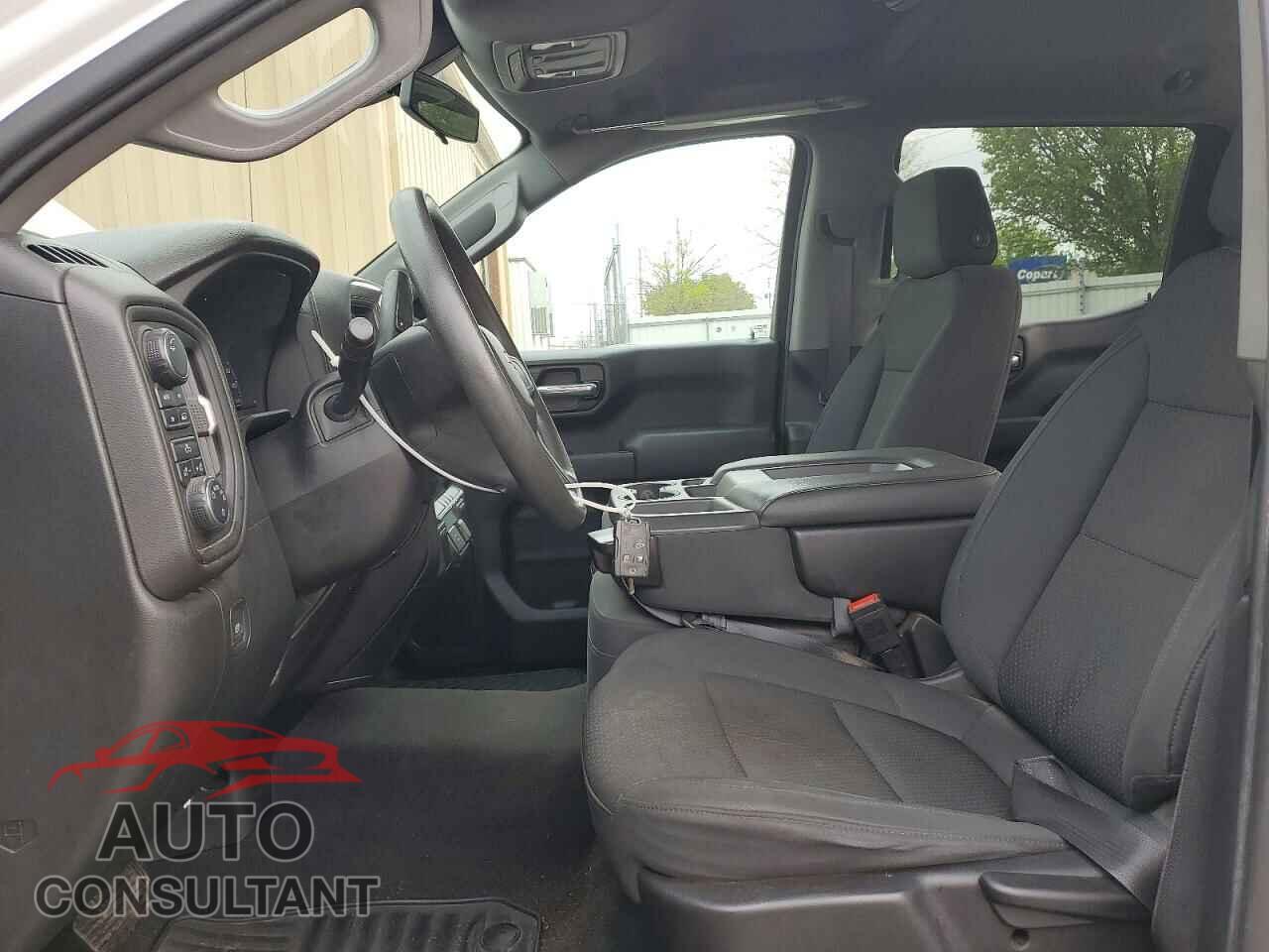 CHEVROLET SILVERADO 2020 - 1GCPYBEH6LZ301339