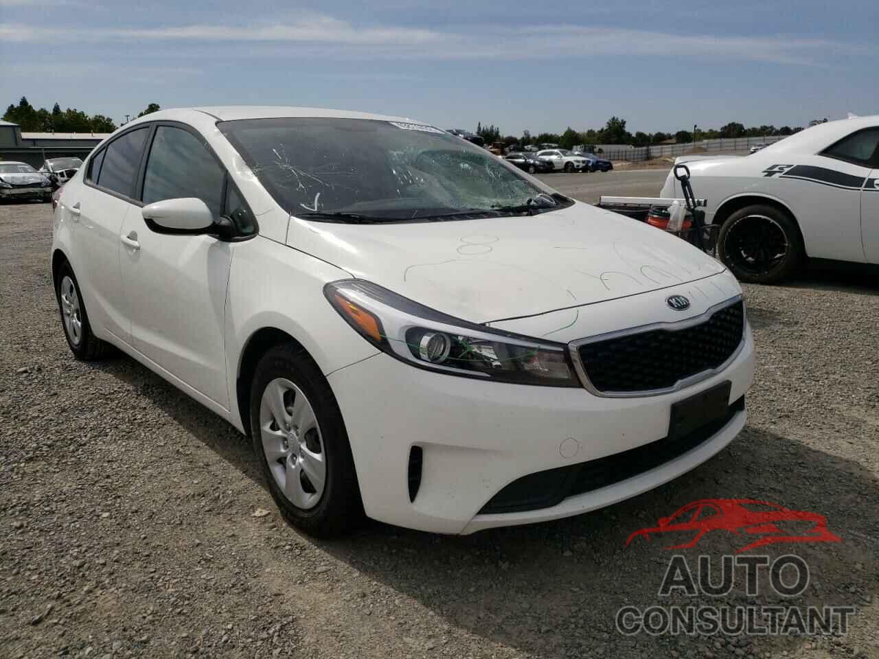 KIA FORTE 2018 - 3KPFK4A72JE167427