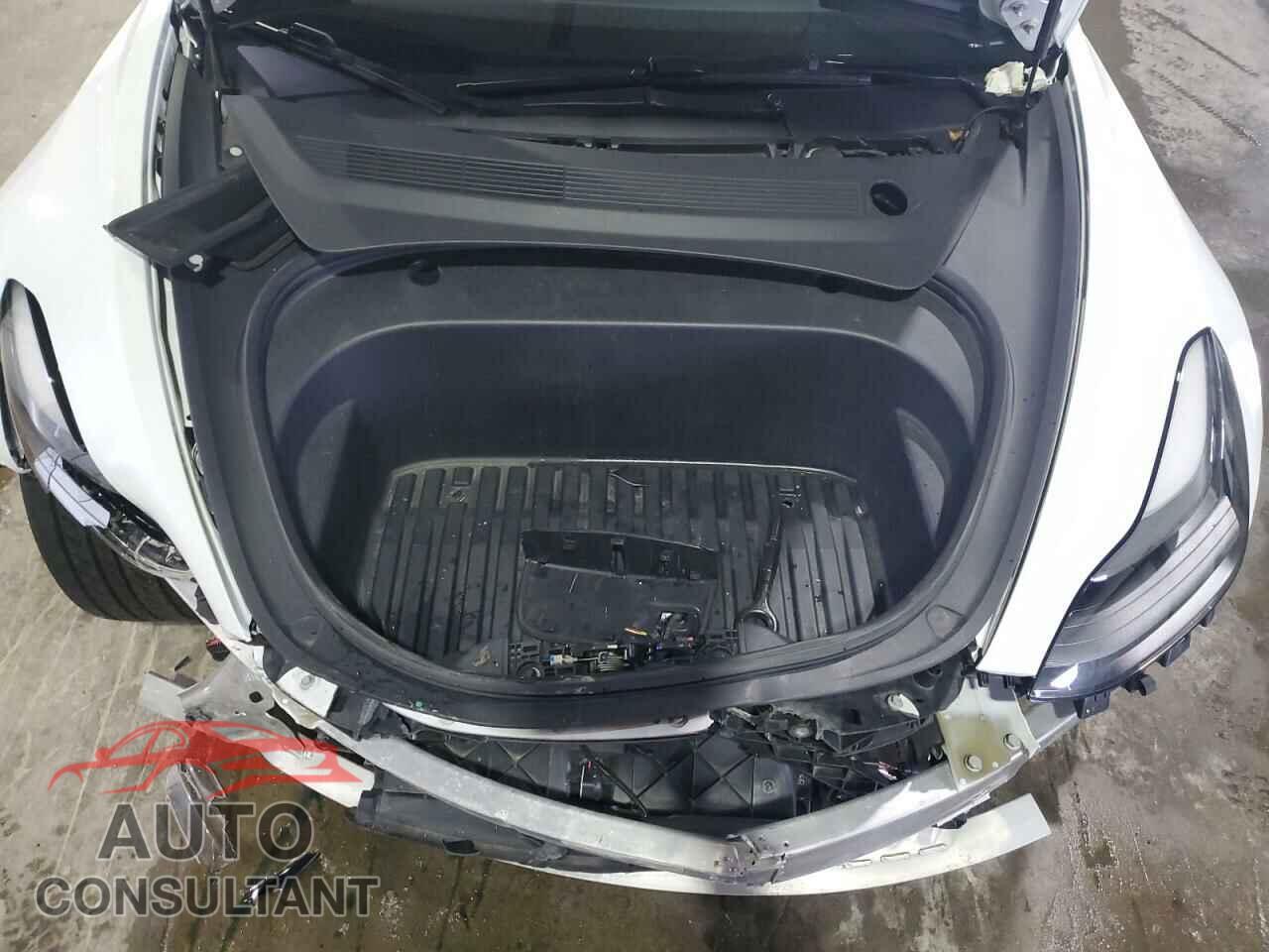 TESLA MODEL 3 2023 - 5YJ3E1EA2PF433725