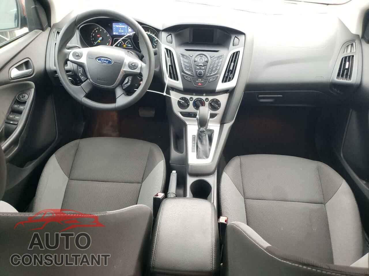 FORD FOCUS 2012 - 1FAHP3F28CL475039
