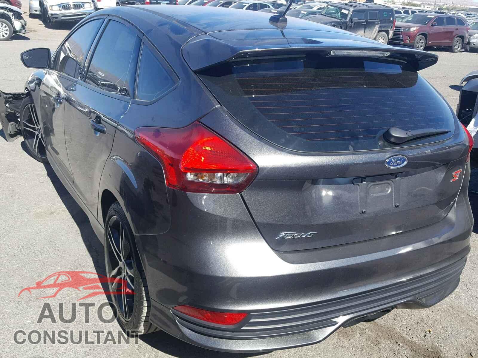 FORD FOCUS 2017 - 1FADP3L93HL299833