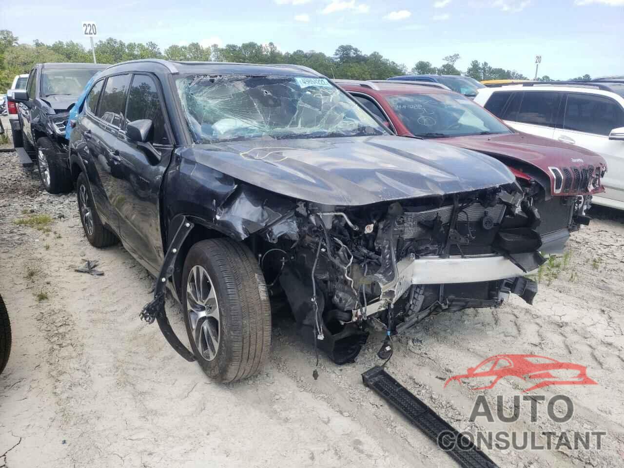 TOYOTA HIGHLANDER 2020 - 5TDHARAHXLS503285