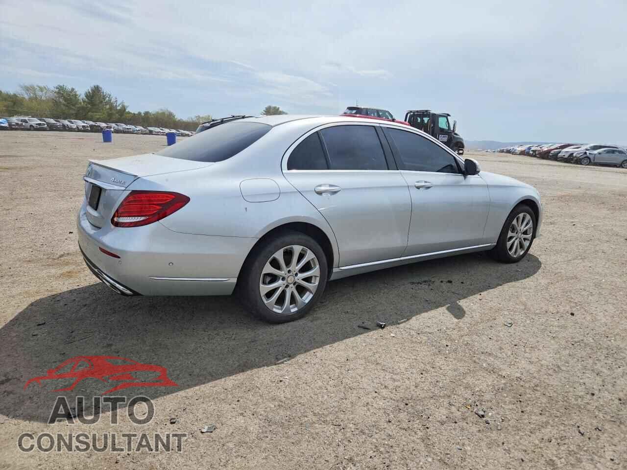MERCEDES-BENZ E-CLASS 2017 - WDDZF4KB0HA123708