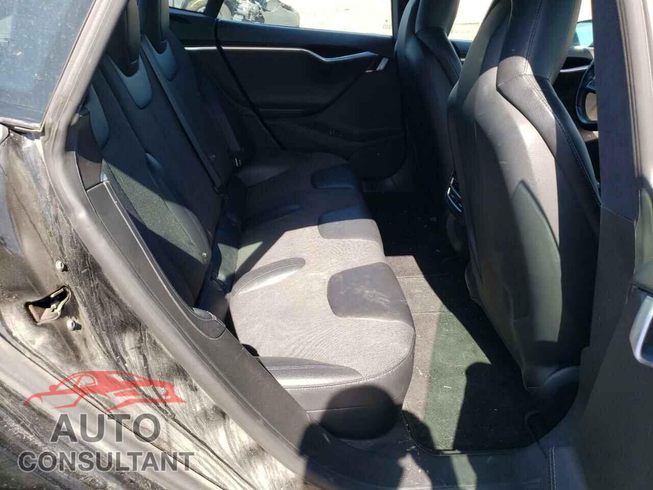 TESLA MODEL S 2016 - 5YJSA1E25GF134391