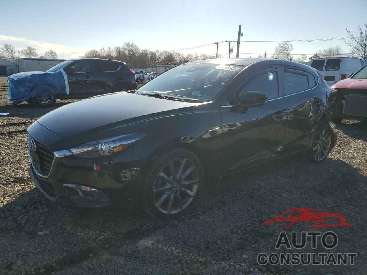 MAZDA 3 2018 - 3MZBN1M32JM207053