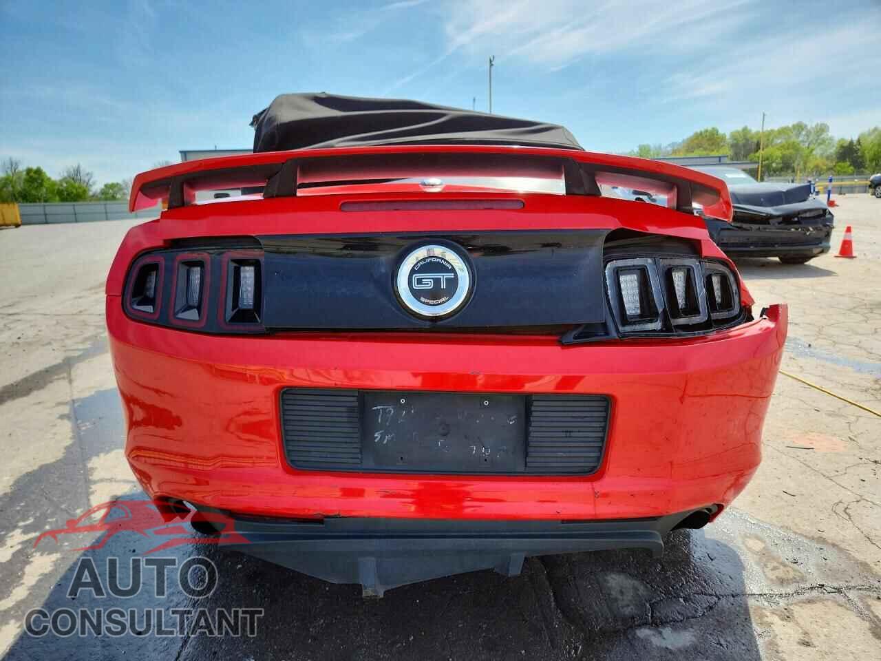 FORD MUSTANG 2013 - 1ZVBP8FF1D5201328
