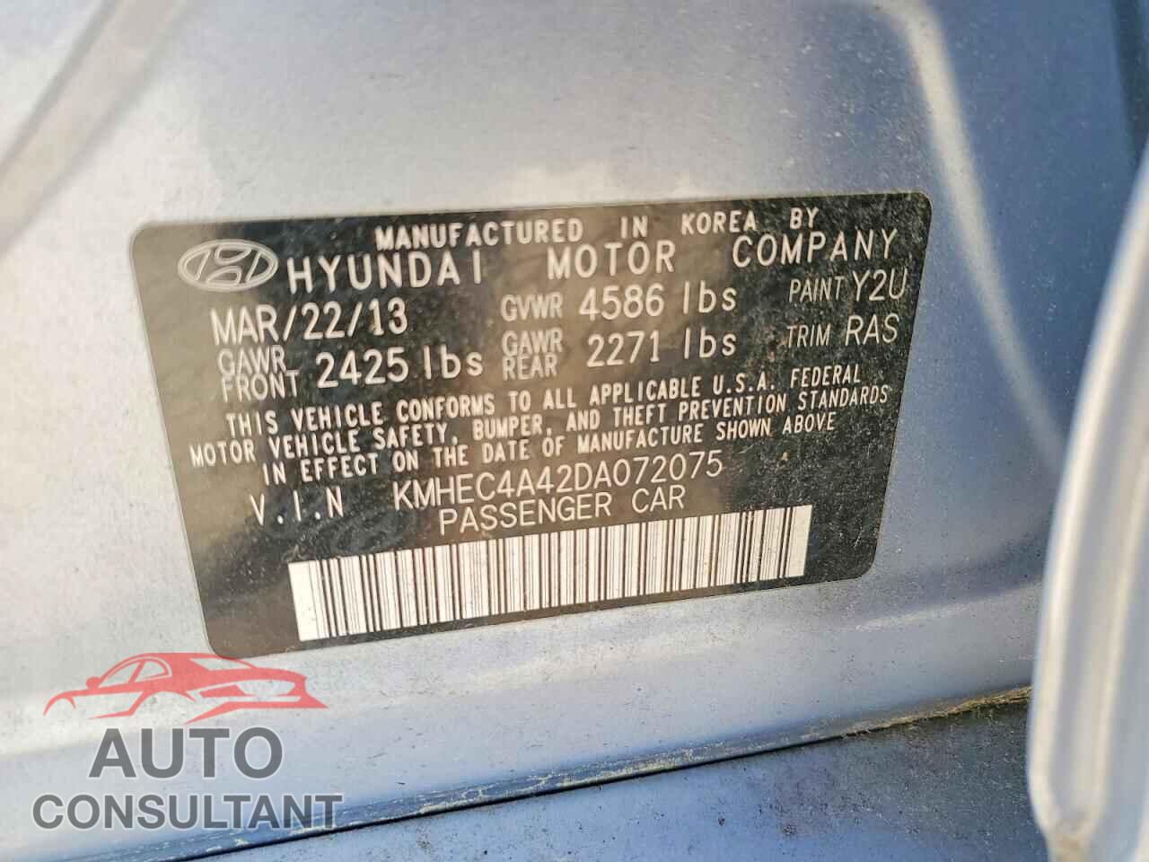 HYUNDAI SONATA 2013 - KMHEC4A42DA072075