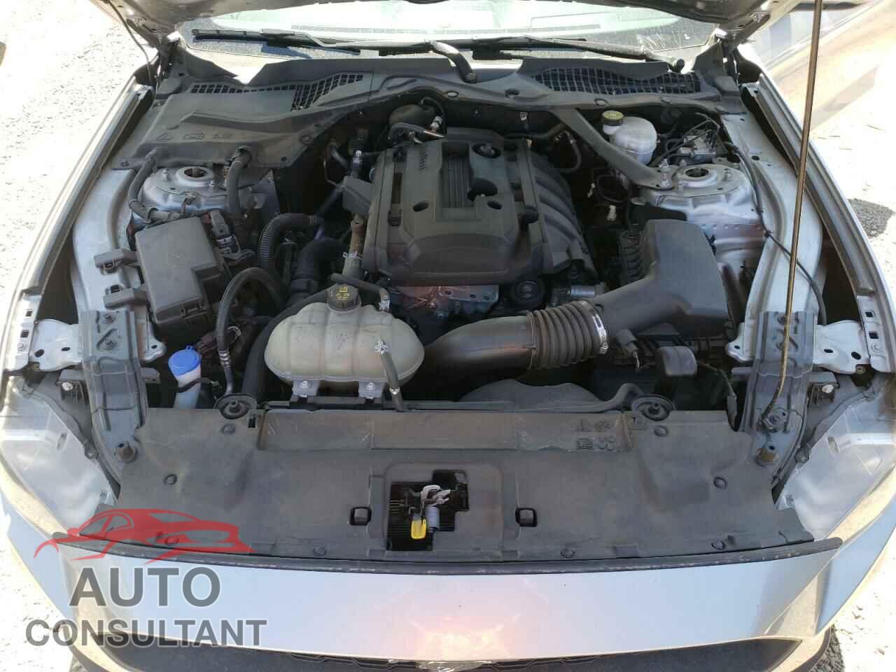 FORD MUSTANG 2020 - 1FATP8UH2L5134481