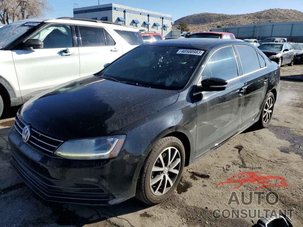 VOLKSWAGEN JETTA 2018 - 3VWDB7AJ5JM263768