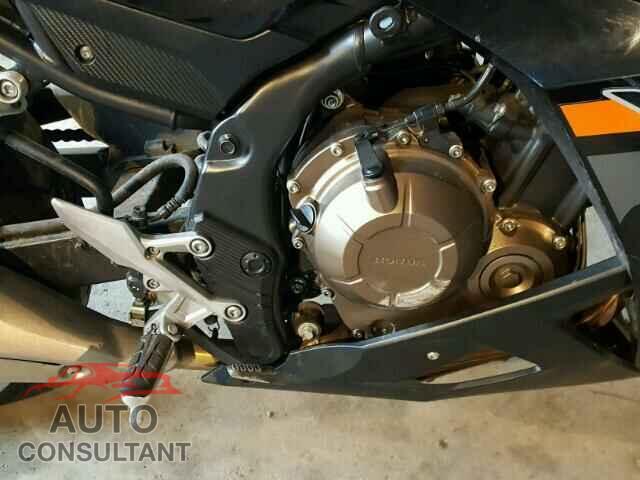 HONDA CBR CYCLE 2017 - MLHPC4468H5400170