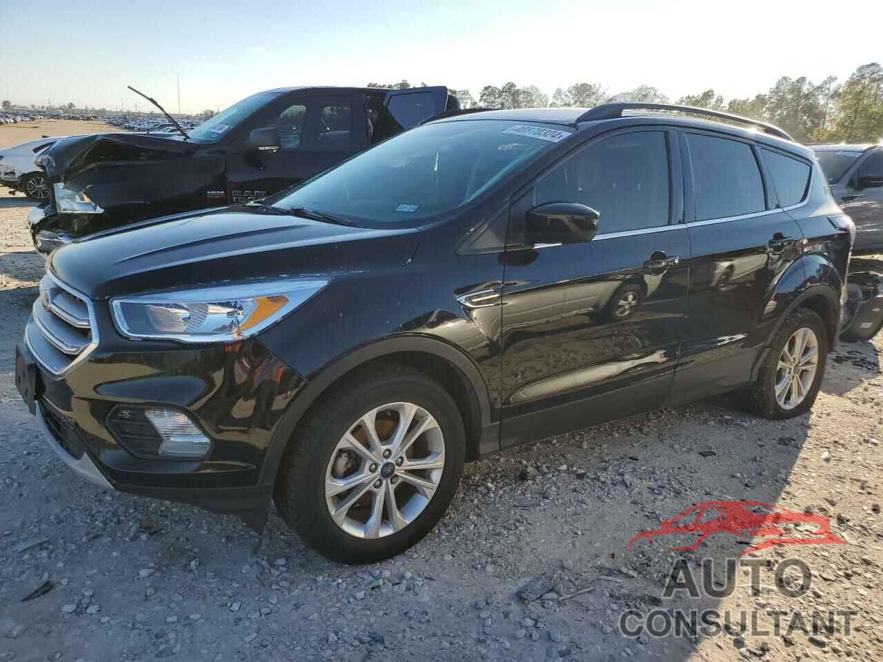 FORD ESCAPE 2018 - 1FMCU0GD9JUD43339