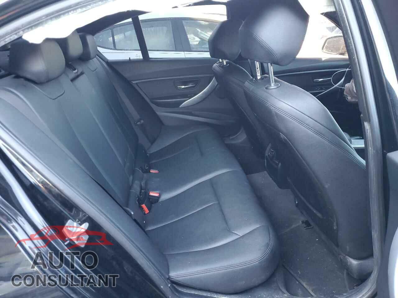BMW 3 SERIES 2017 - WBA8A3C53HK691241