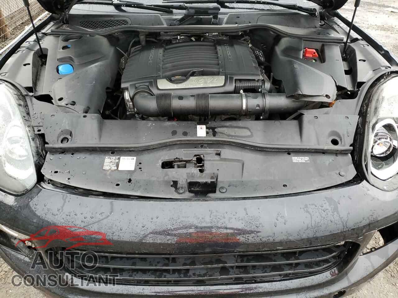 PORSCHE CAYENNE 2016 - WP1AA2A22GKA08871