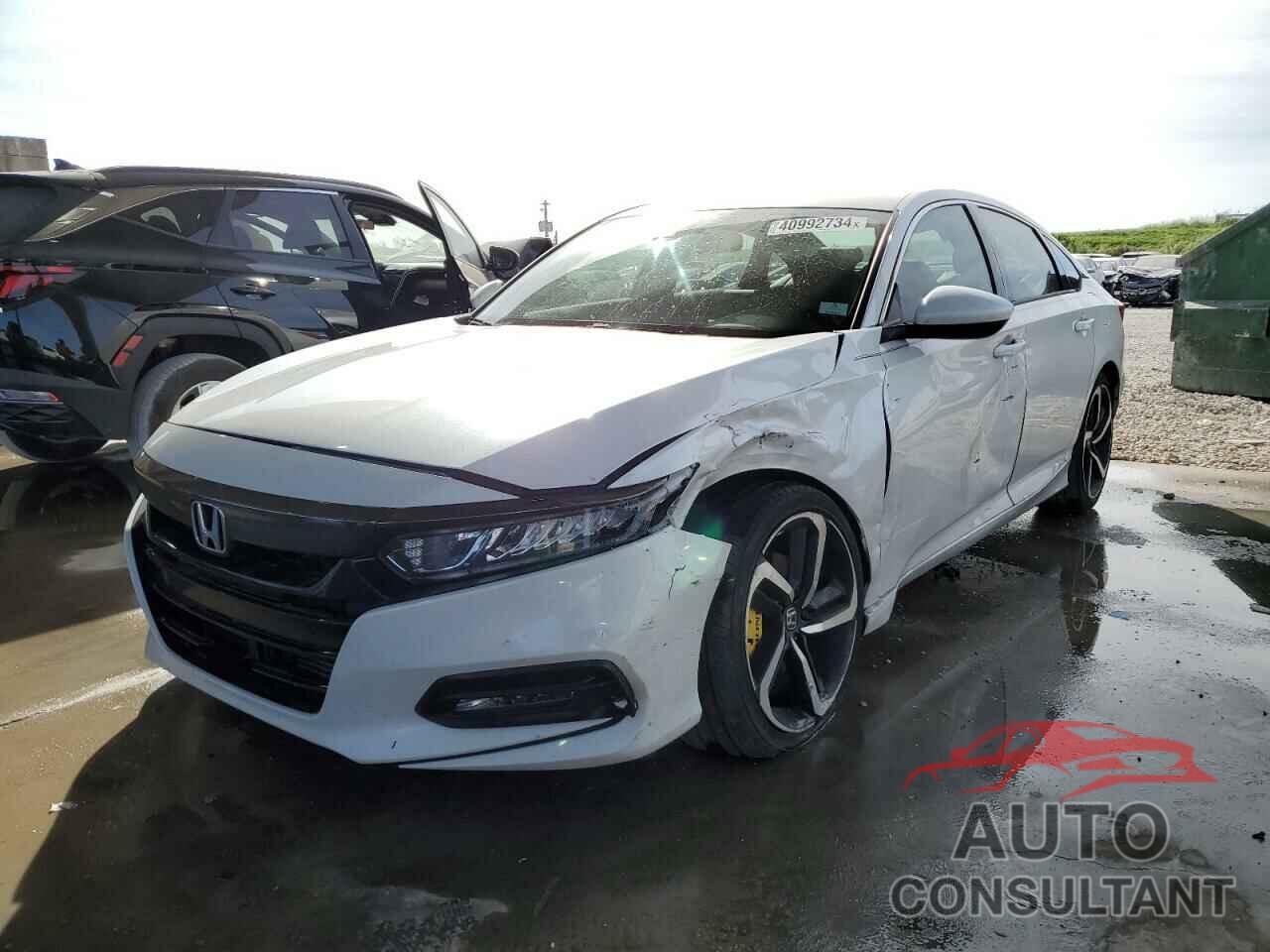 HONDA ACCORD 2018 - 1HGCV1F35JA215831