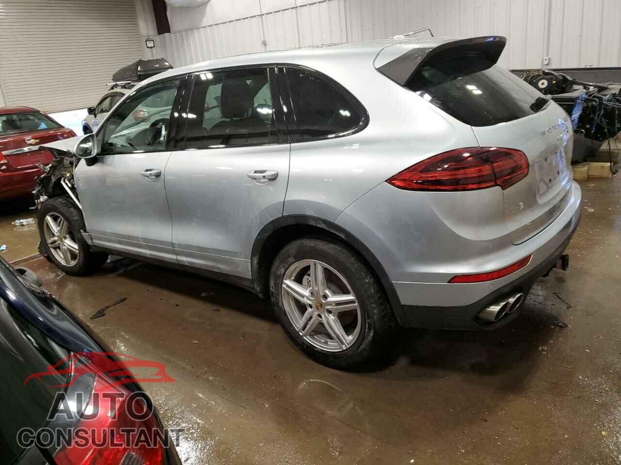 PORSCHE CAYENNE 2017 - WP1AB2A27HLA52924