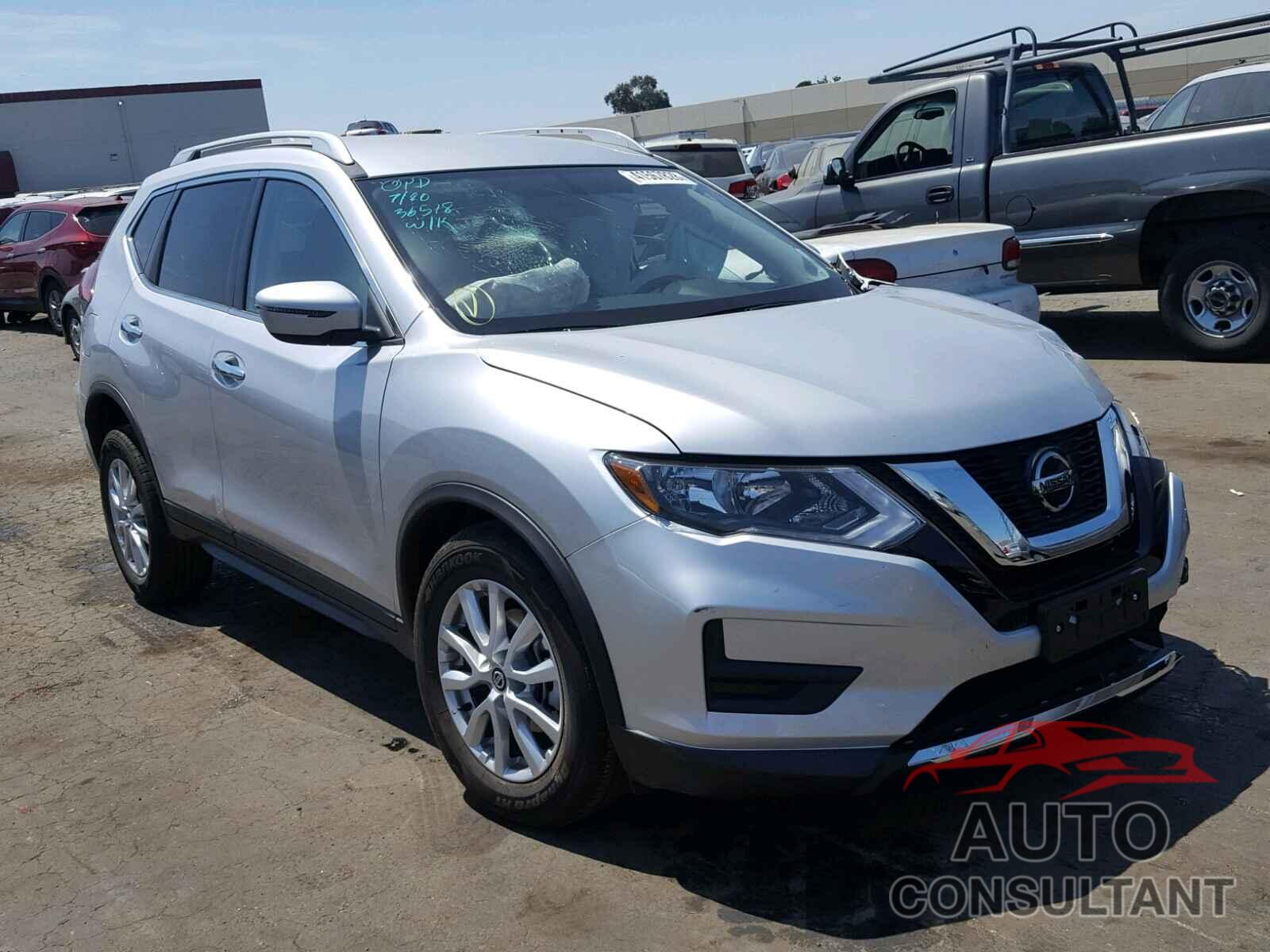 NISSAN ROGUE S 2018 - KNMAT2MVXJP565264