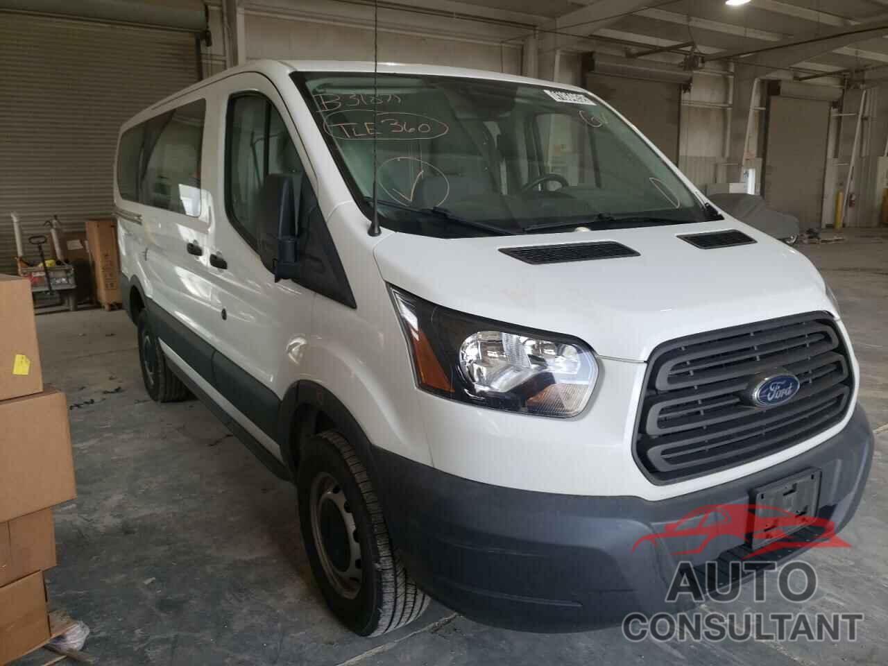 FORD TRANSIT CO 2017 - 1FTYR1YM9HKB31871