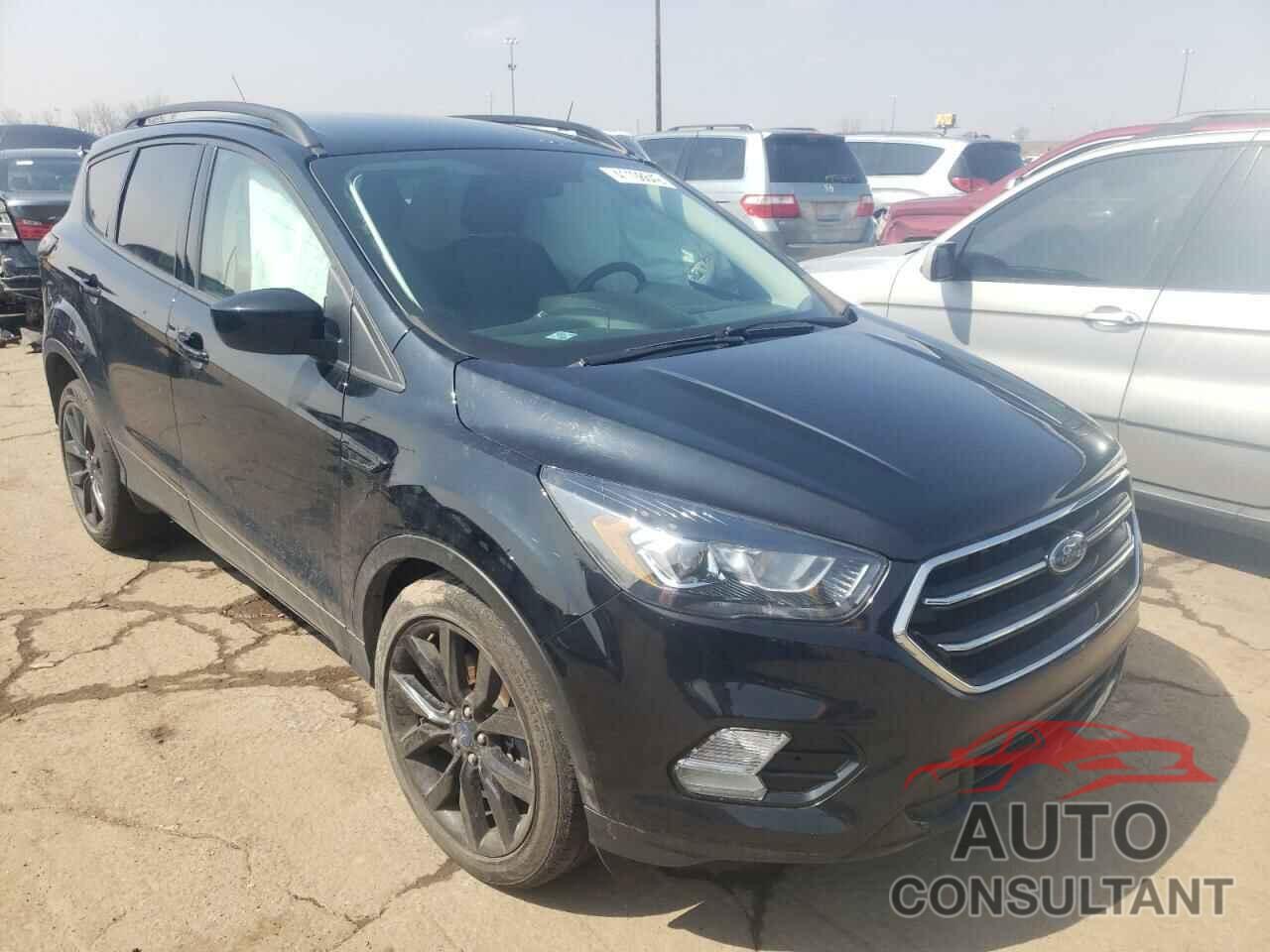 FORD ESCAPE 2017 - 1FMCU9GD9HUD18701