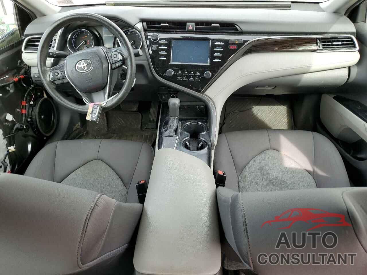 TOYOTA CAMRY 2019 - 4T1B11HK0KU683424