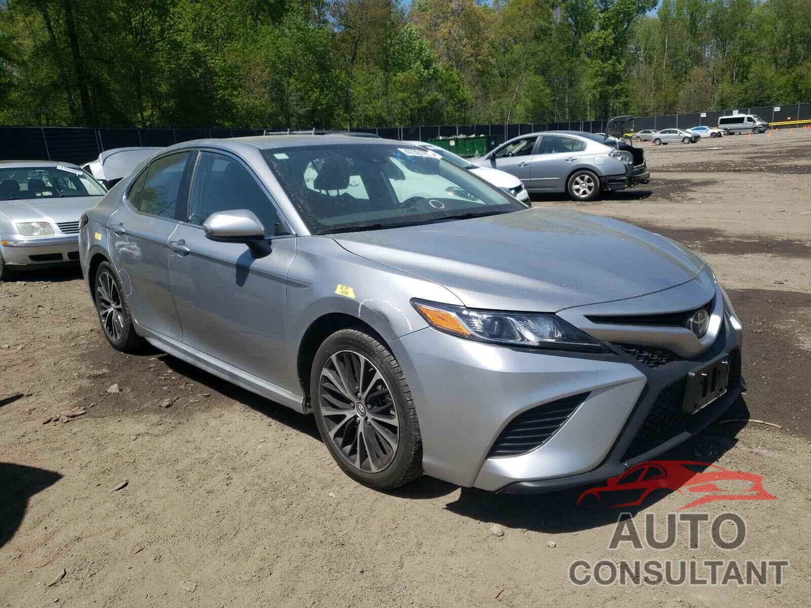 TOYOTA CAMRY 2019 - 4T1B11HK6KU681029