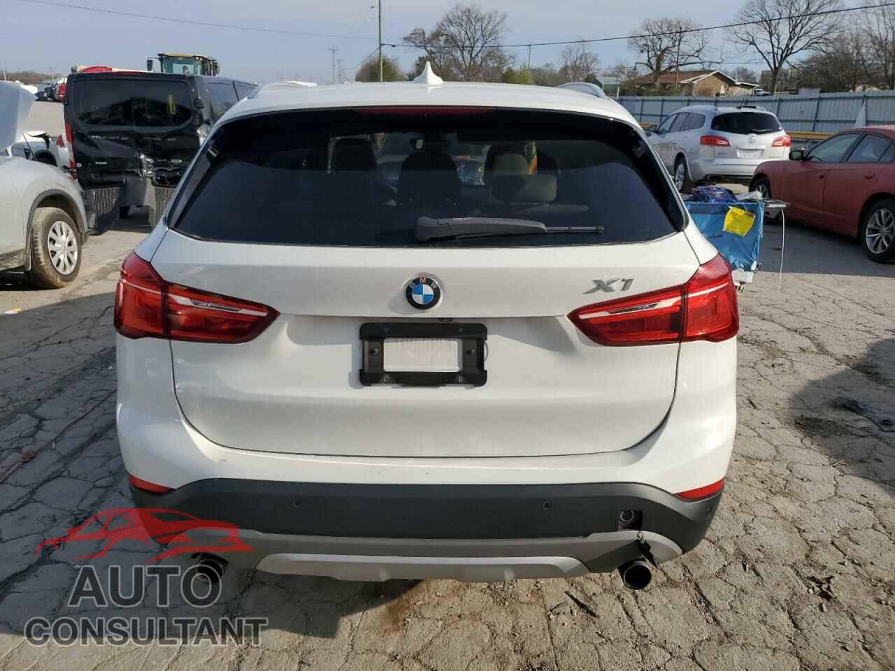 BMW X1 2017 - WBXHT3C31H5F68764