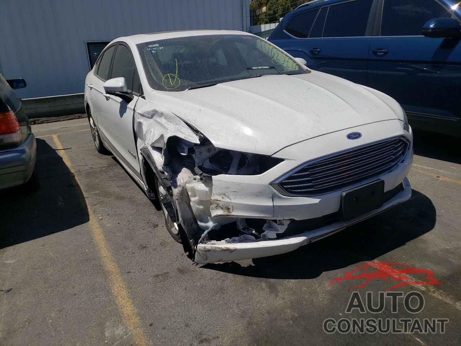 FORD FUSION 2018 - 3FA6P0LU8JR206307