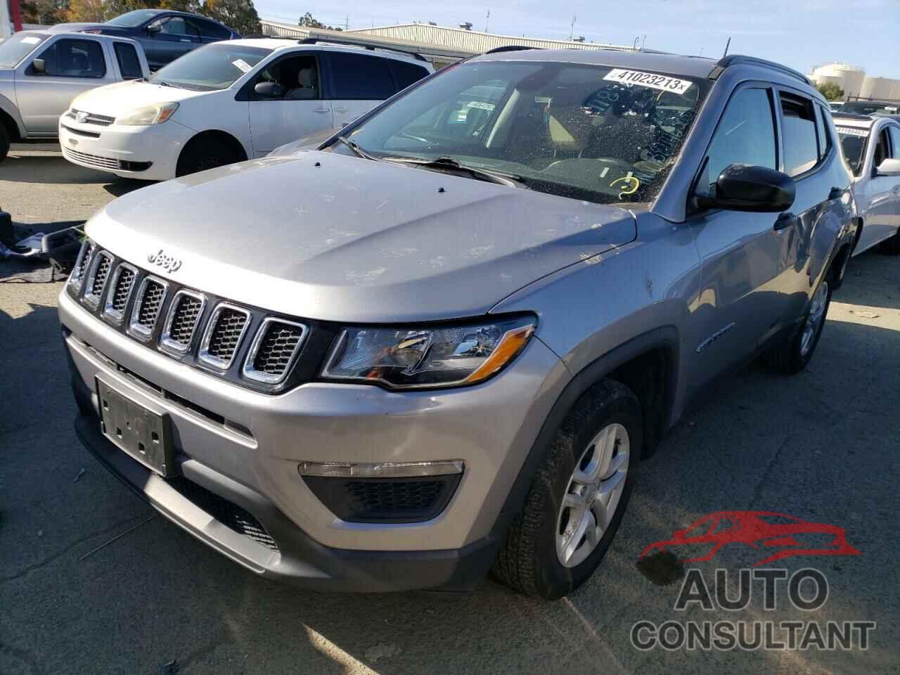 JEEP COMPASS 2018 - 3C4NJCAB8JT461505