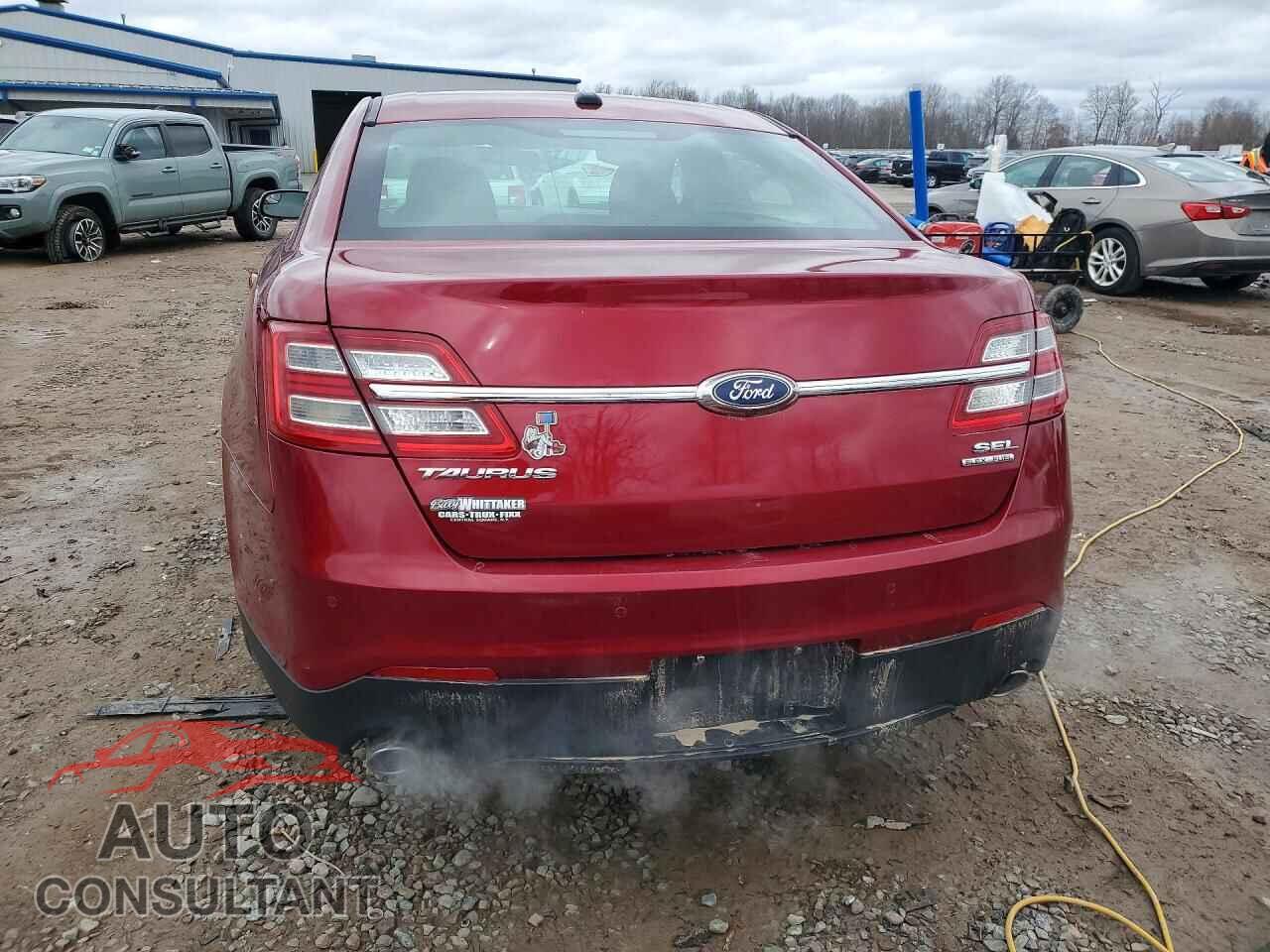 FORD TAURUS 2019 - 1FAHP2E85KG100541