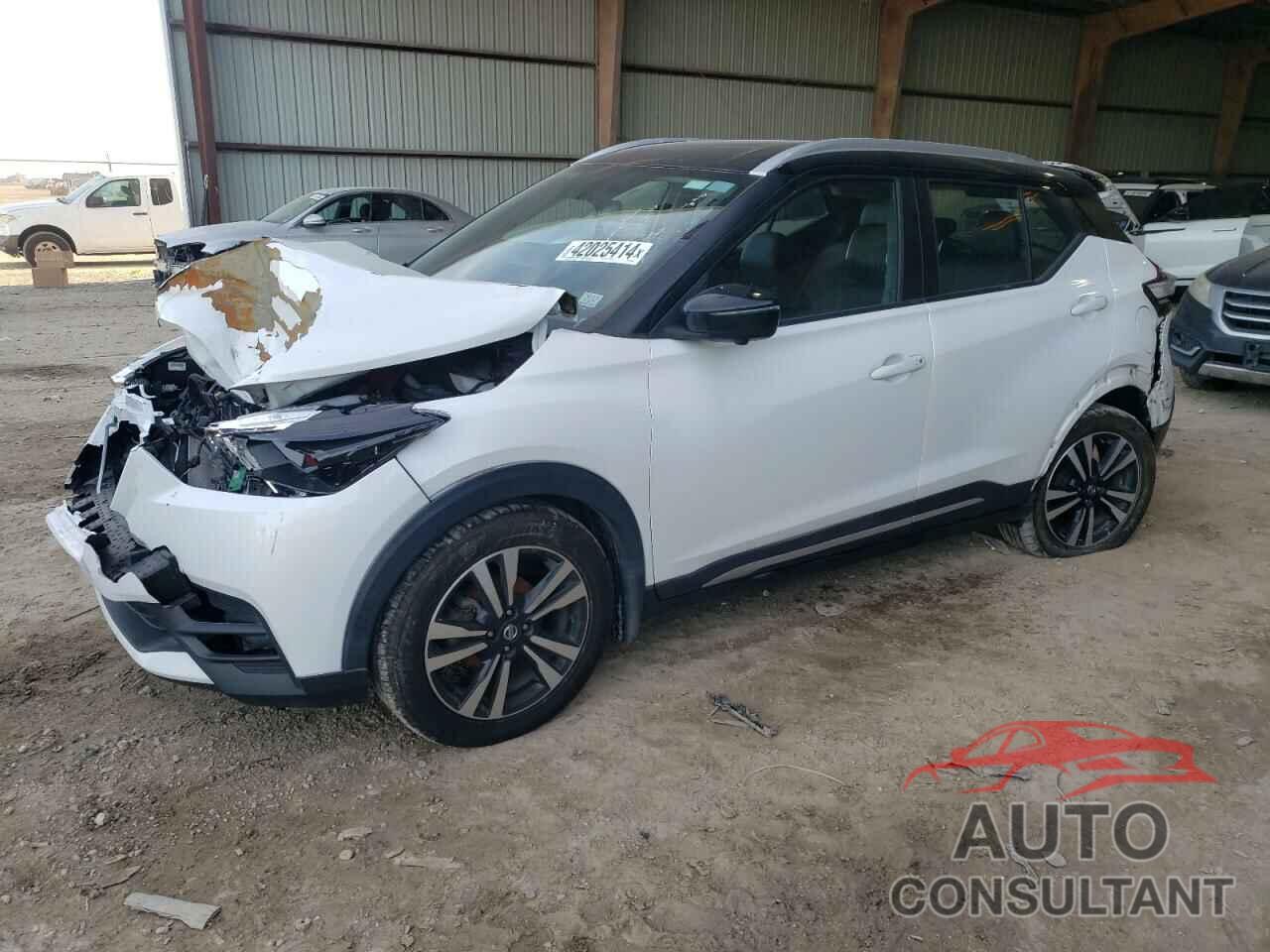 NISSAN KICKS 2018 - 3N1CP5CU9JL545268