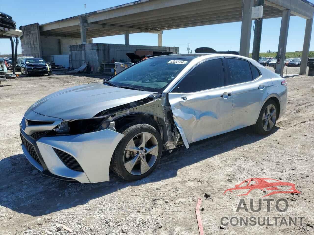 TOYOTA CAMRY 2019 - 4T1B61HK5KU770267