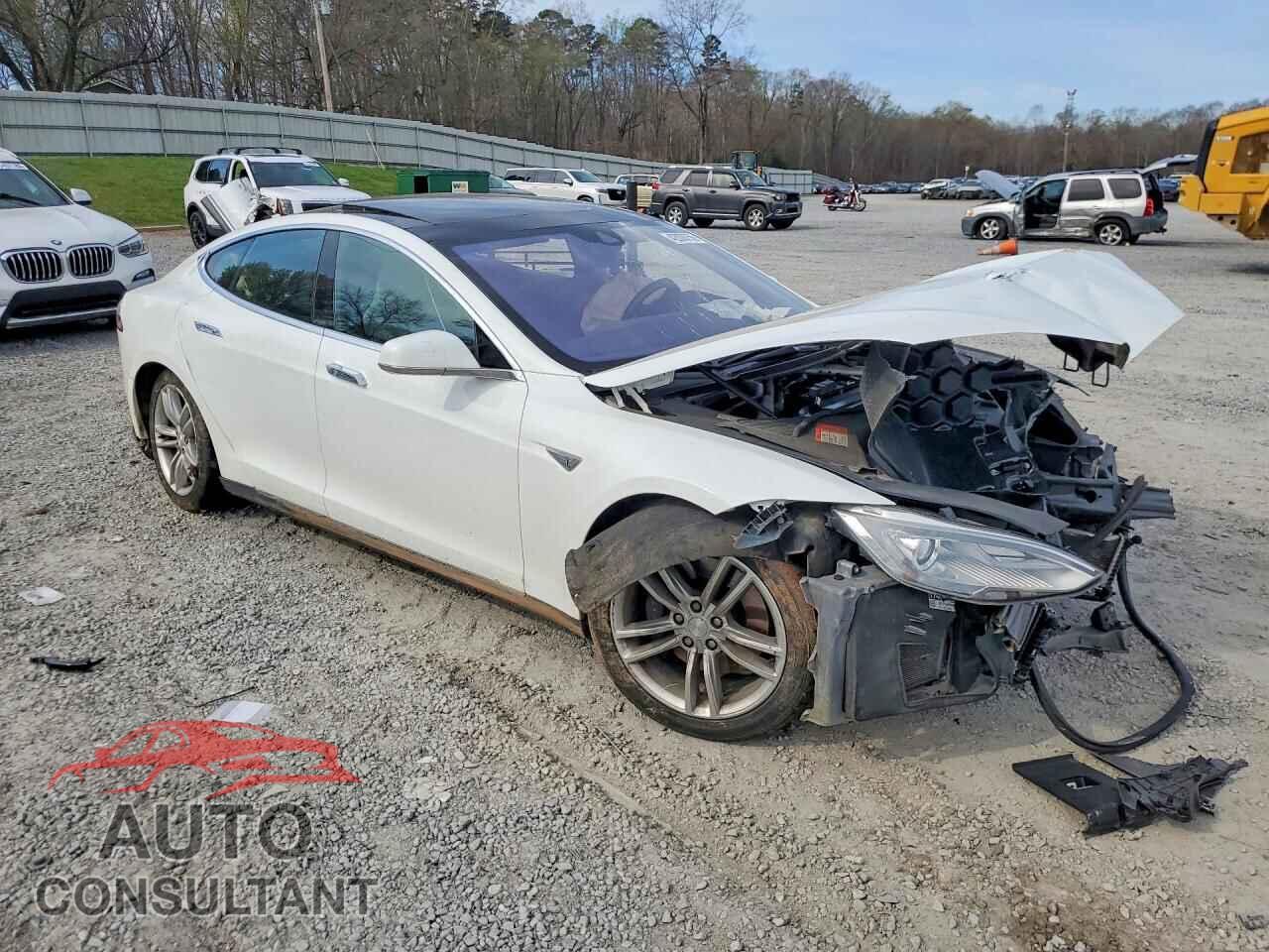 TESLA MODEL S 2016 - 5YJSA1E16GF134035