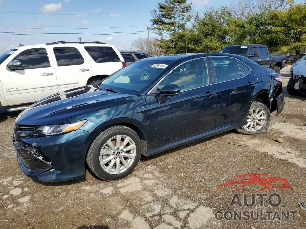 TOYOTA CAMRY 2018 - 4T1B11HK0JU585153