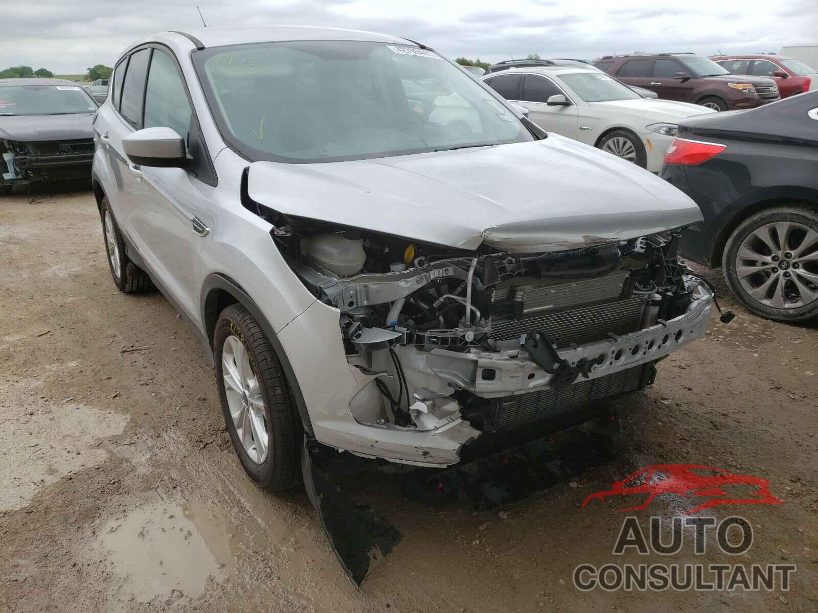 FORD ESCAPE 2019 - 1FMCU0GD1KUC25464