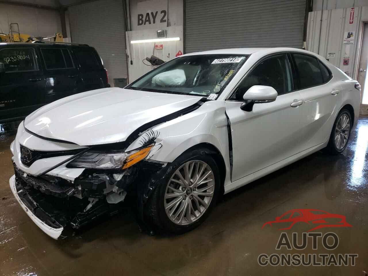TOYOTA CAMRY 2020 - 4T1F11AKXLU940876