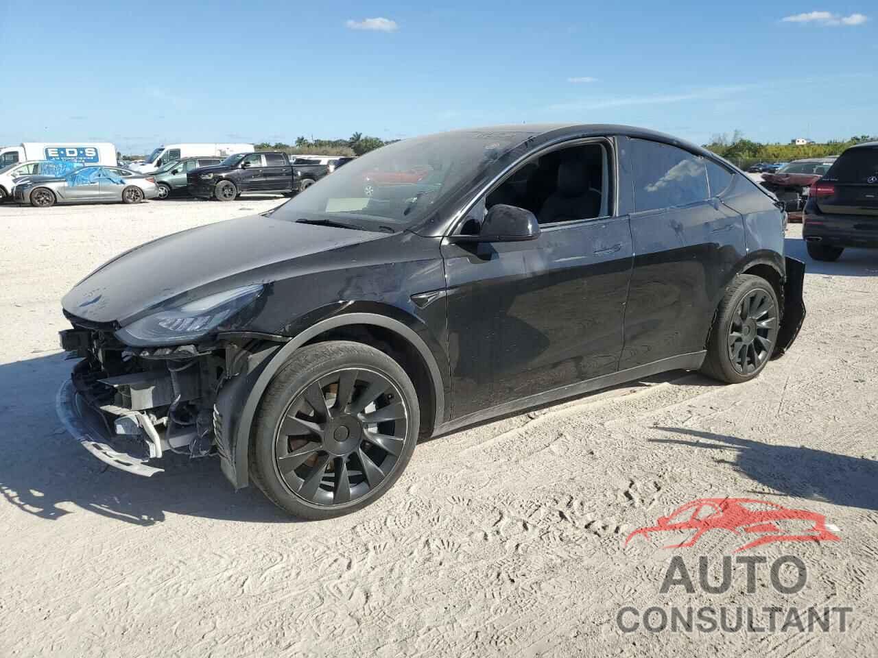 TESLA MODEL Y 2021 - 5YJYGAEE2MF149266