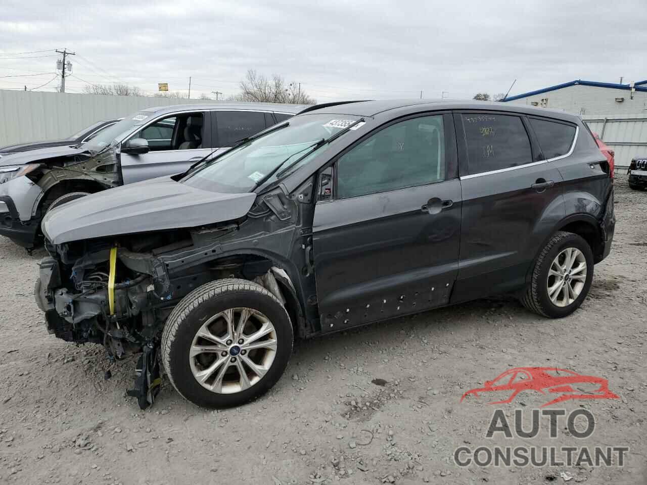 FORD ESCAPE 2018 - 1FMCU9GD9JUC43973