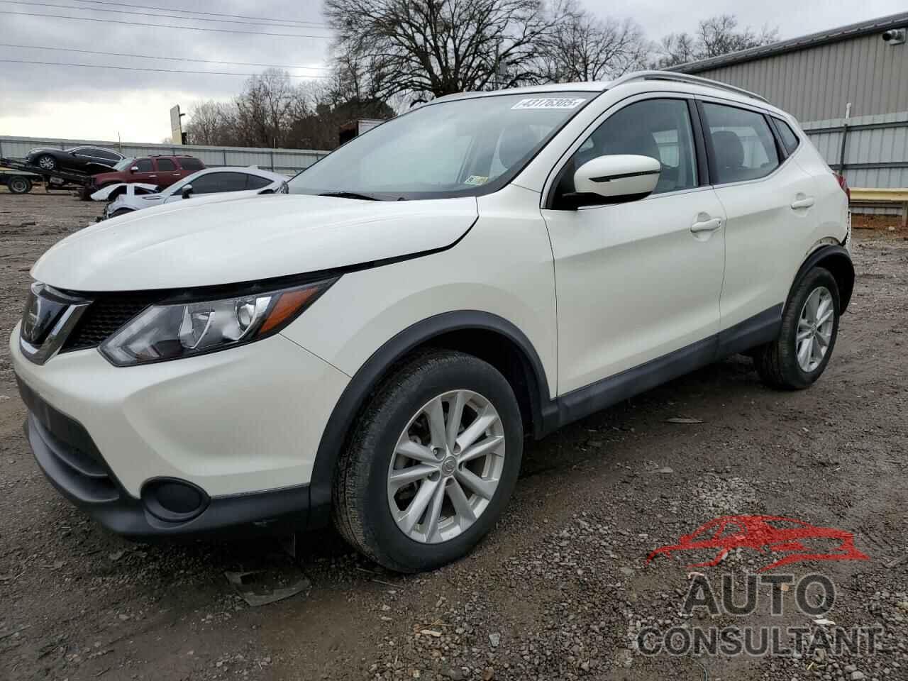 NISSAN ROGUE 2018 - JN1BJ1CP2JW181253