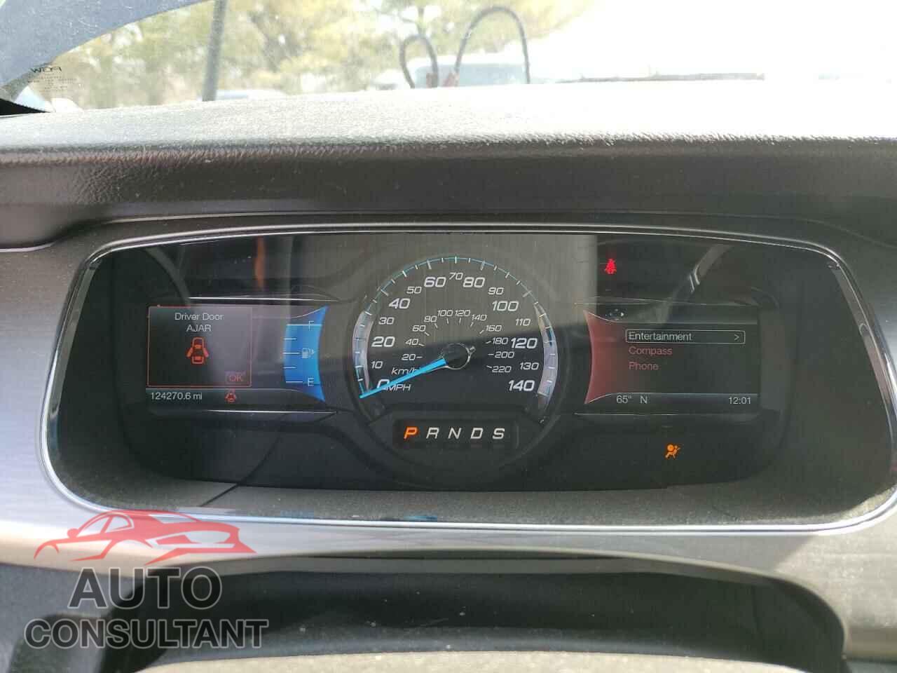 FORD TAURUS 2017 - 1FAHP2E83HG132011