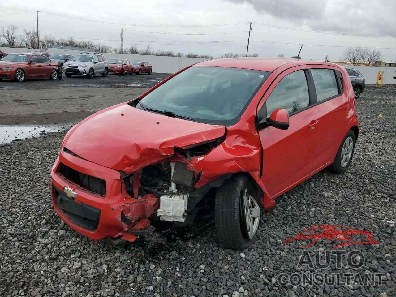 CHEVROLET SONIC 2015 - 1G1JA6SG2F4182793