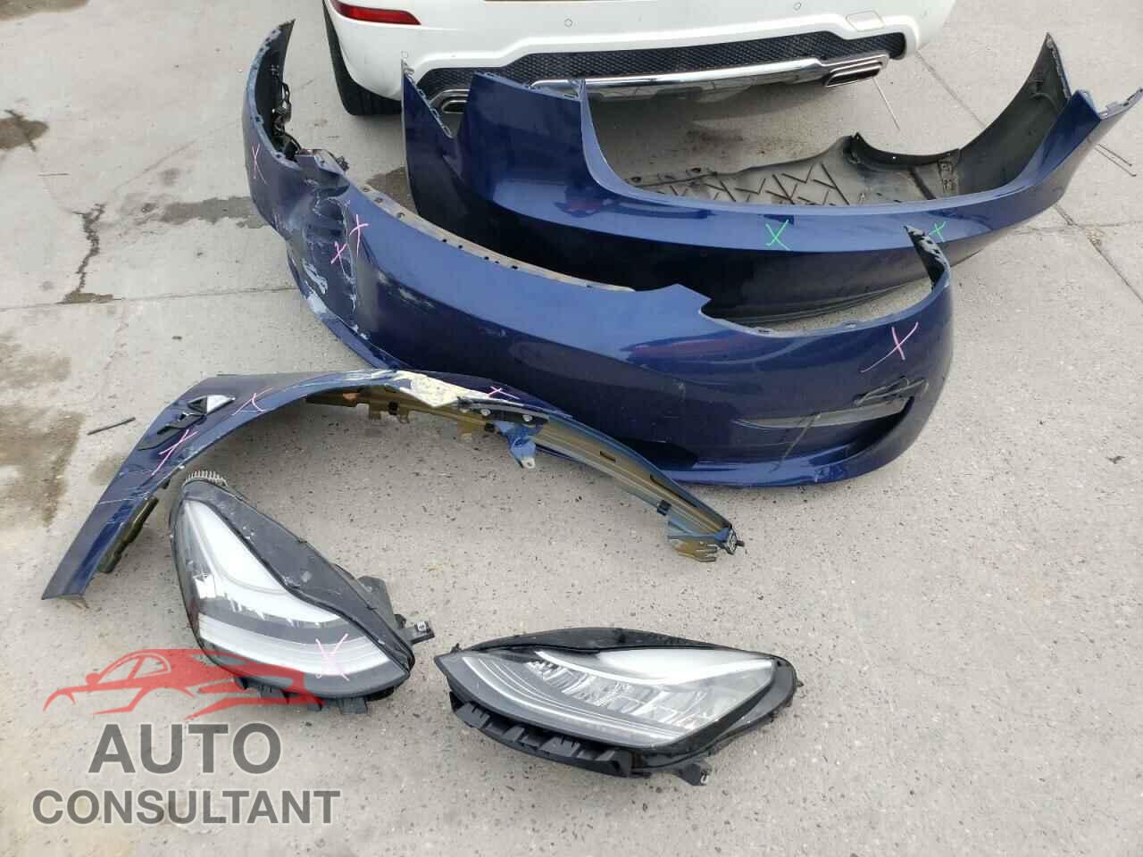 TESLA MODEL 3 2019 - 5YJ3E1EA4KF309352