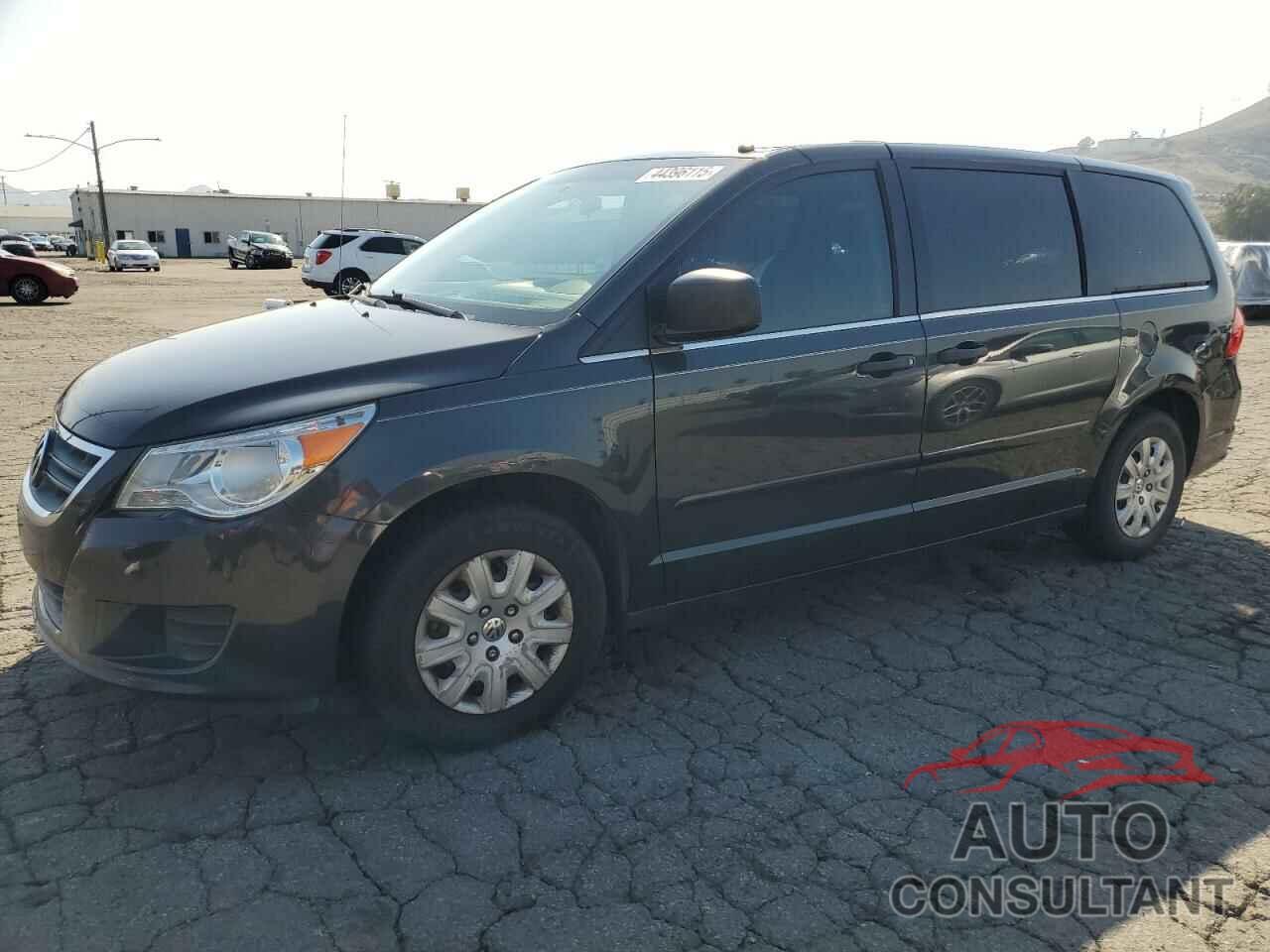 VOLKSWAGEN ROUTAN 2012 - 2C4RVAAG4CR390766