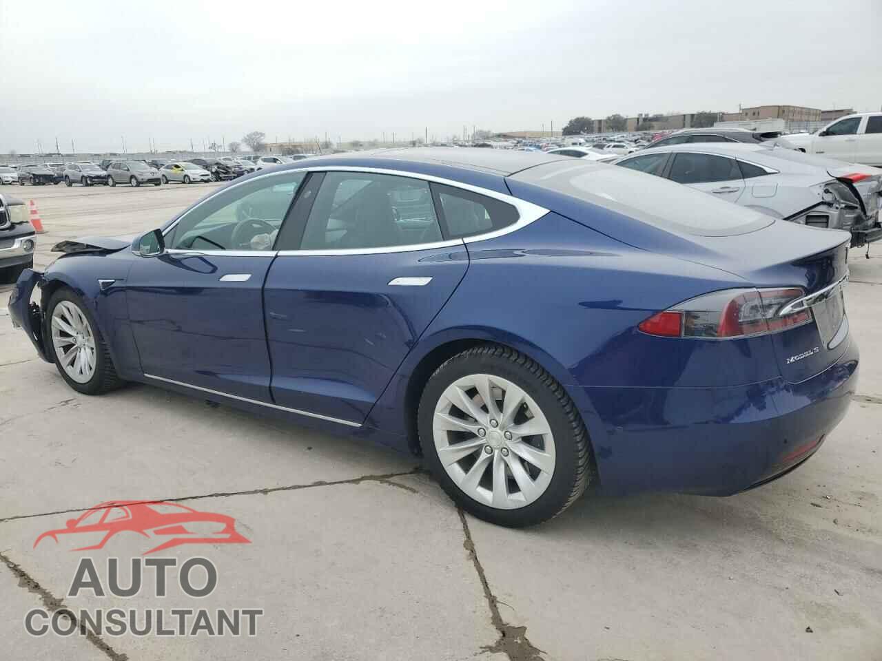 TESLA MODEL S 2018 - 5YJSA1E22JF282652
