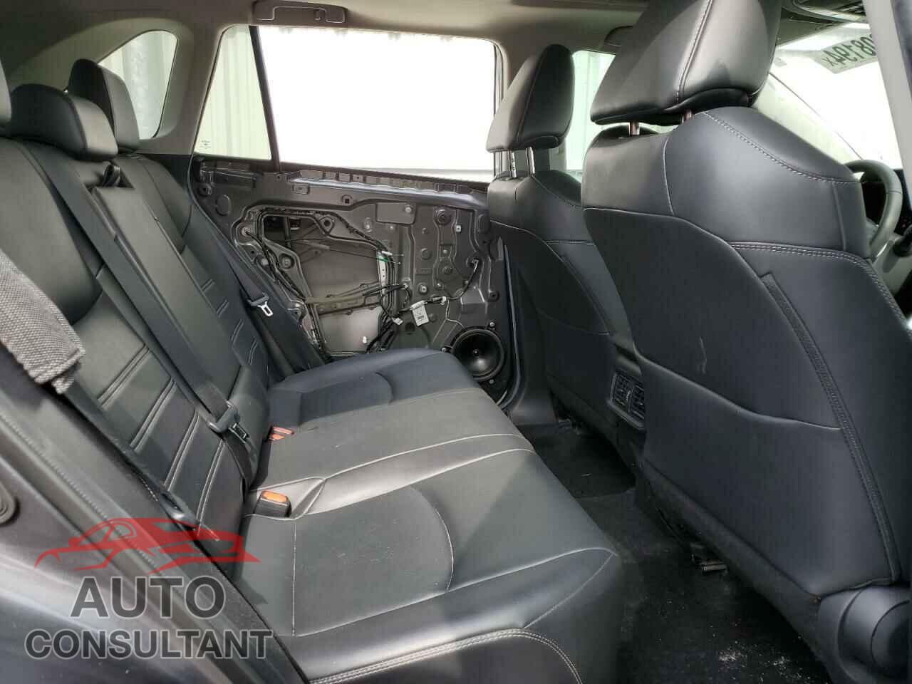 TOYOTA RAV4 2020 - 2T3C1RFV3LW078564