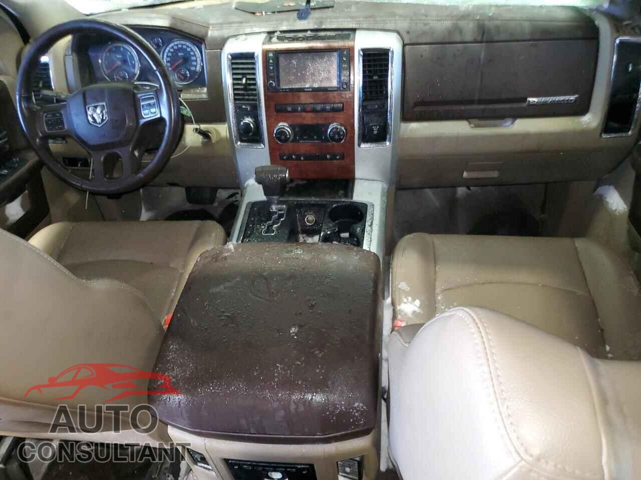 DODGE RAM 1500 2012 - 1C6RD7NT3CS155875