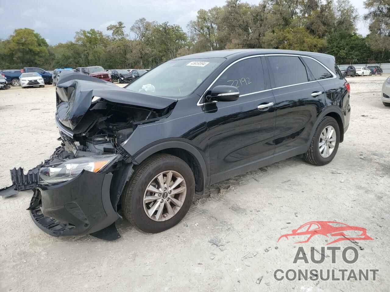 KIA SORENTO 2019 - 5XYPG4A34KG586810