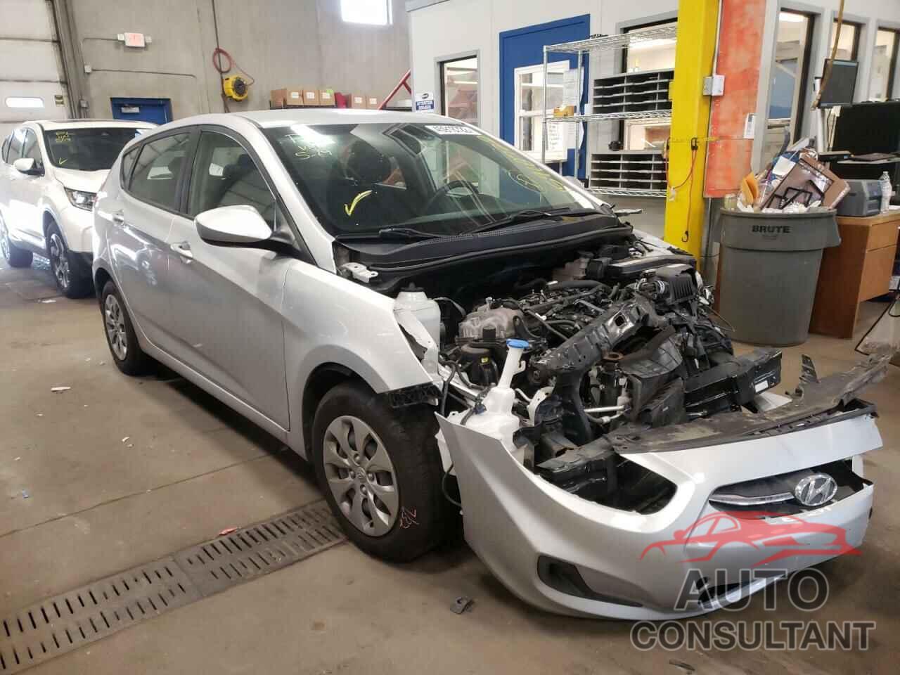 HYUNDAI ACCENT 2017 - KMHCT5AE8HU321411