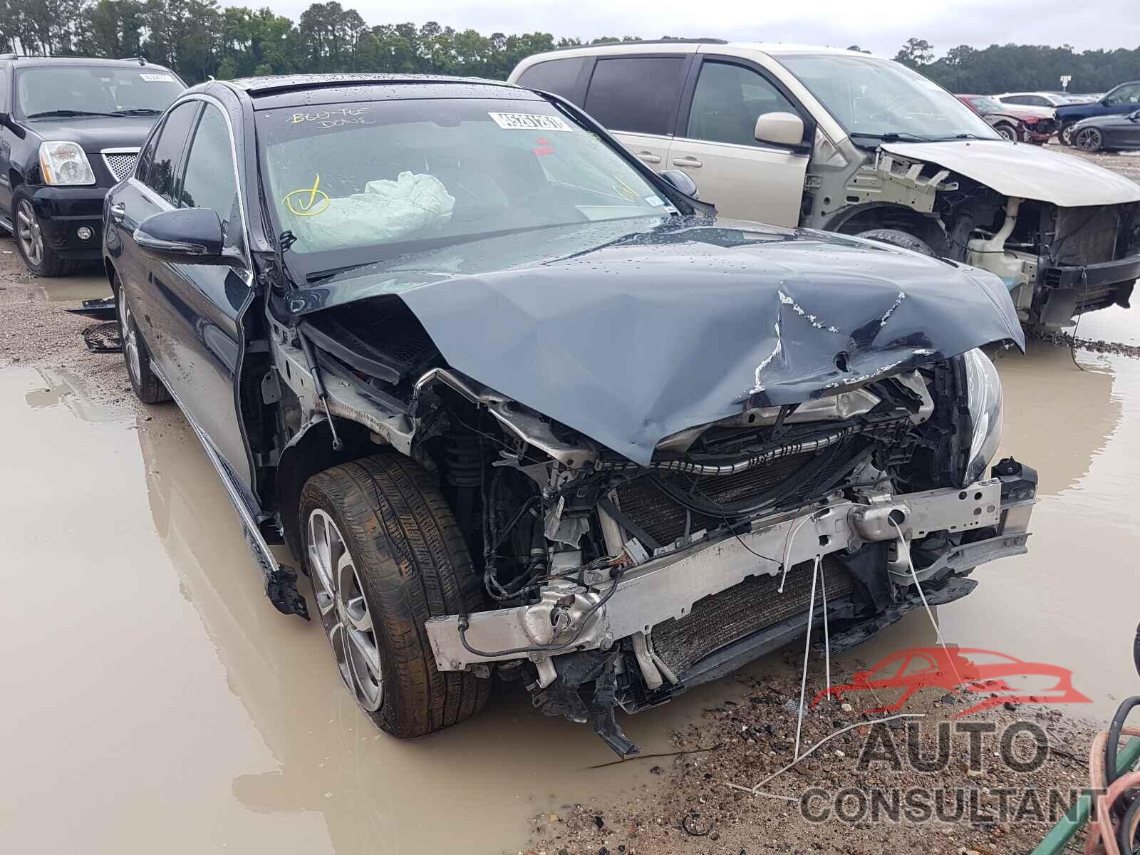 MERCEDES-BENZ C-CLASS 2016 - 55SWF4KBXGU107503