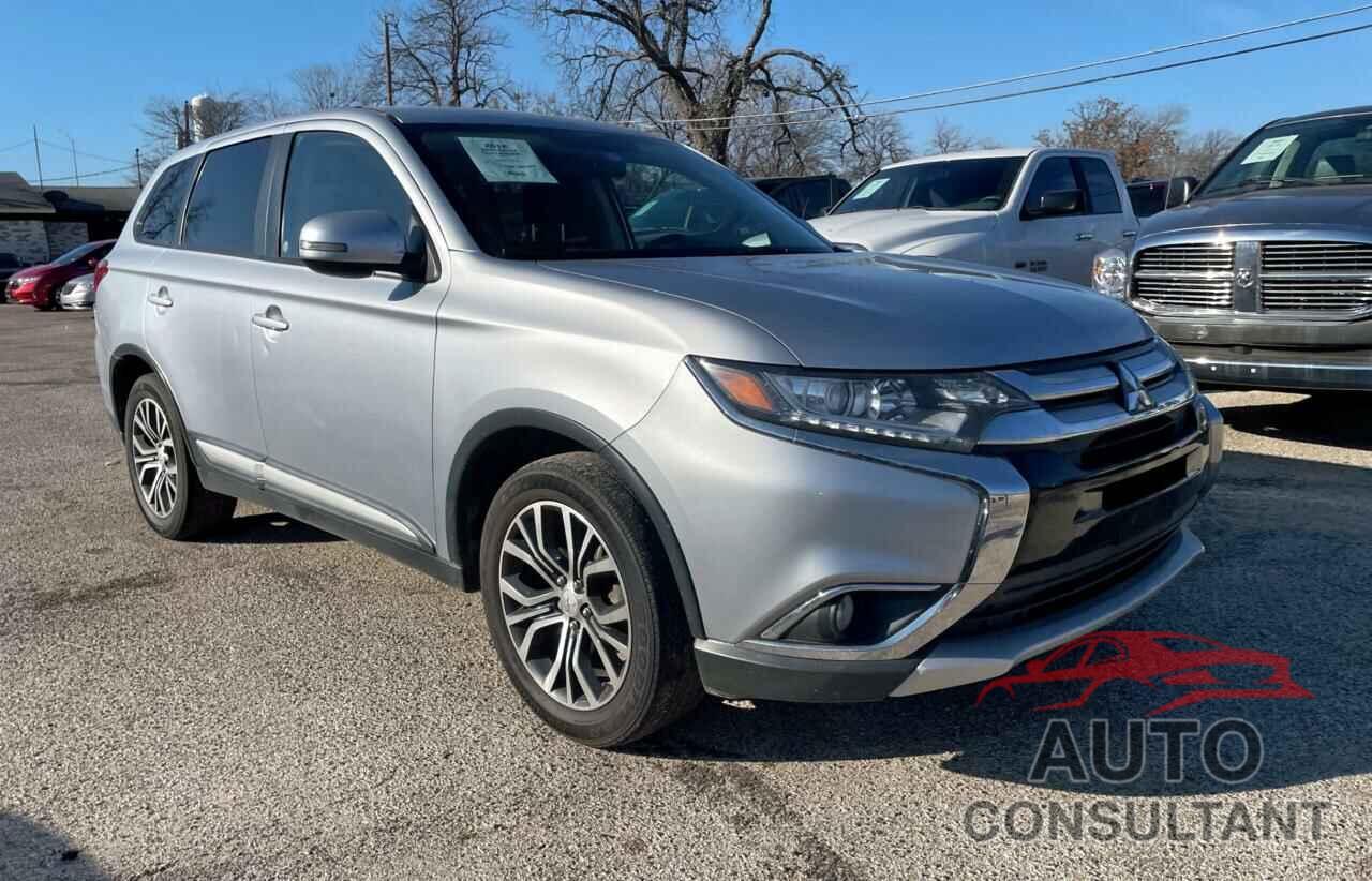 MITSUBISHI OUTLANDER 2016 - JA4AD3A35GZ016262