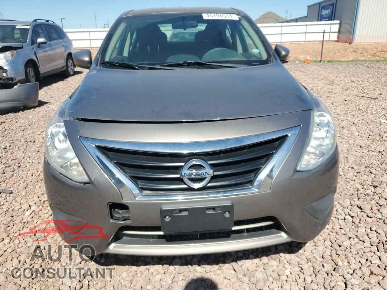 NISSAN VERSA 2017 - 3N1CN7AP3HL802336
