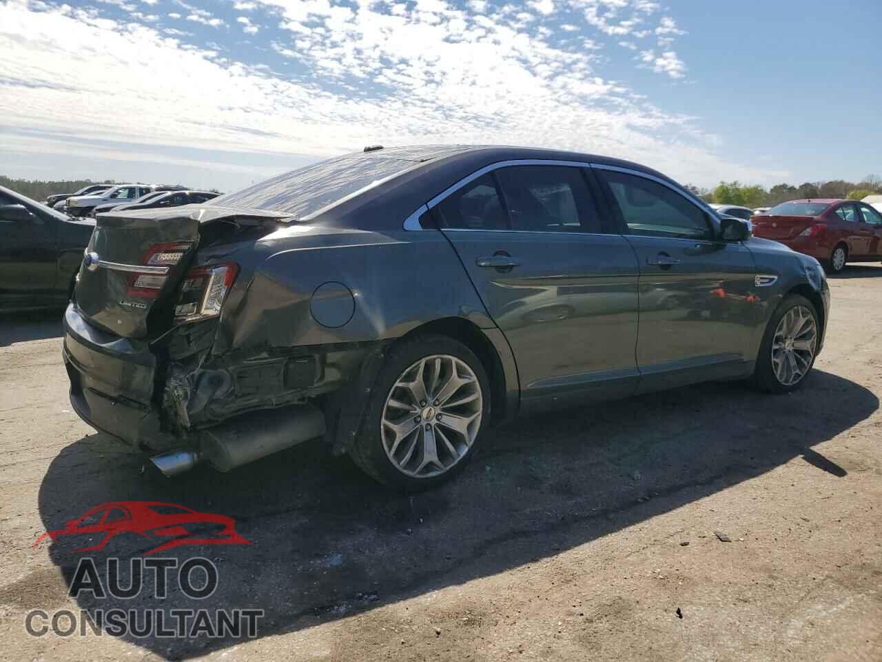 FORD TAURUS 2019 - 1FAHP2F83KG107633